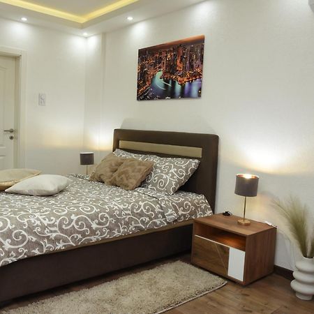 Apartmani Sofronic Loznica 2 Esterno foto