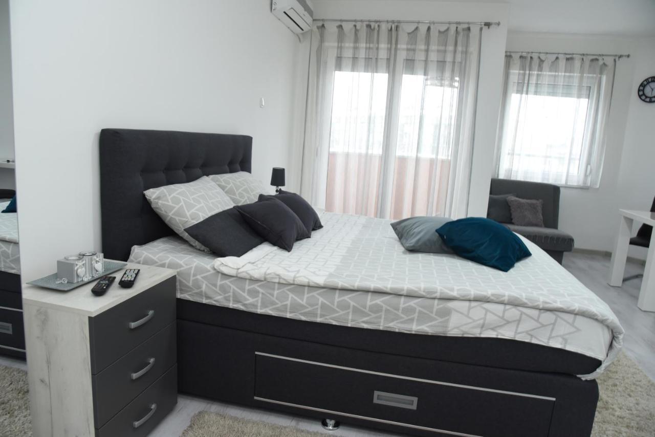 Apartmani Sofronic Loznica 2 Esterno foto