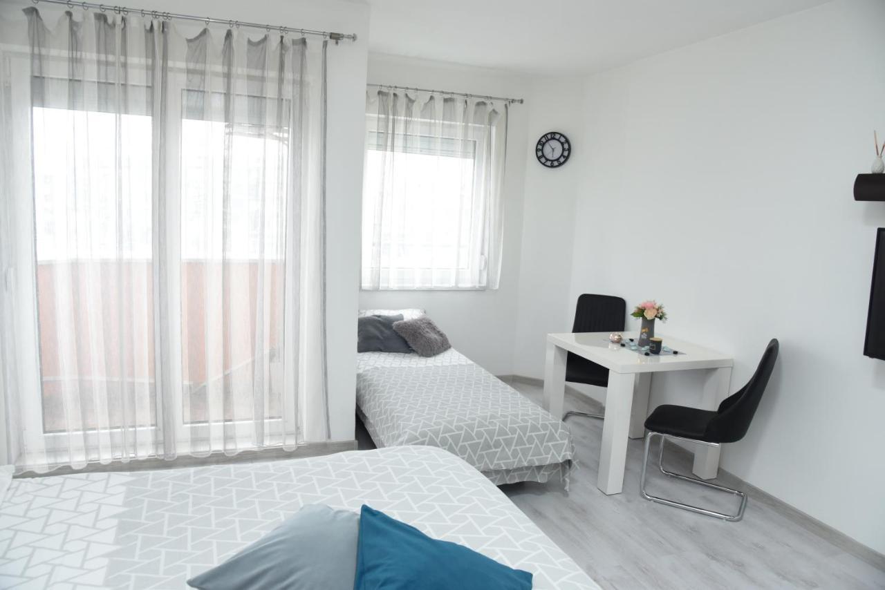 Apartmani Sofronic Loznica 2 Esterno foto