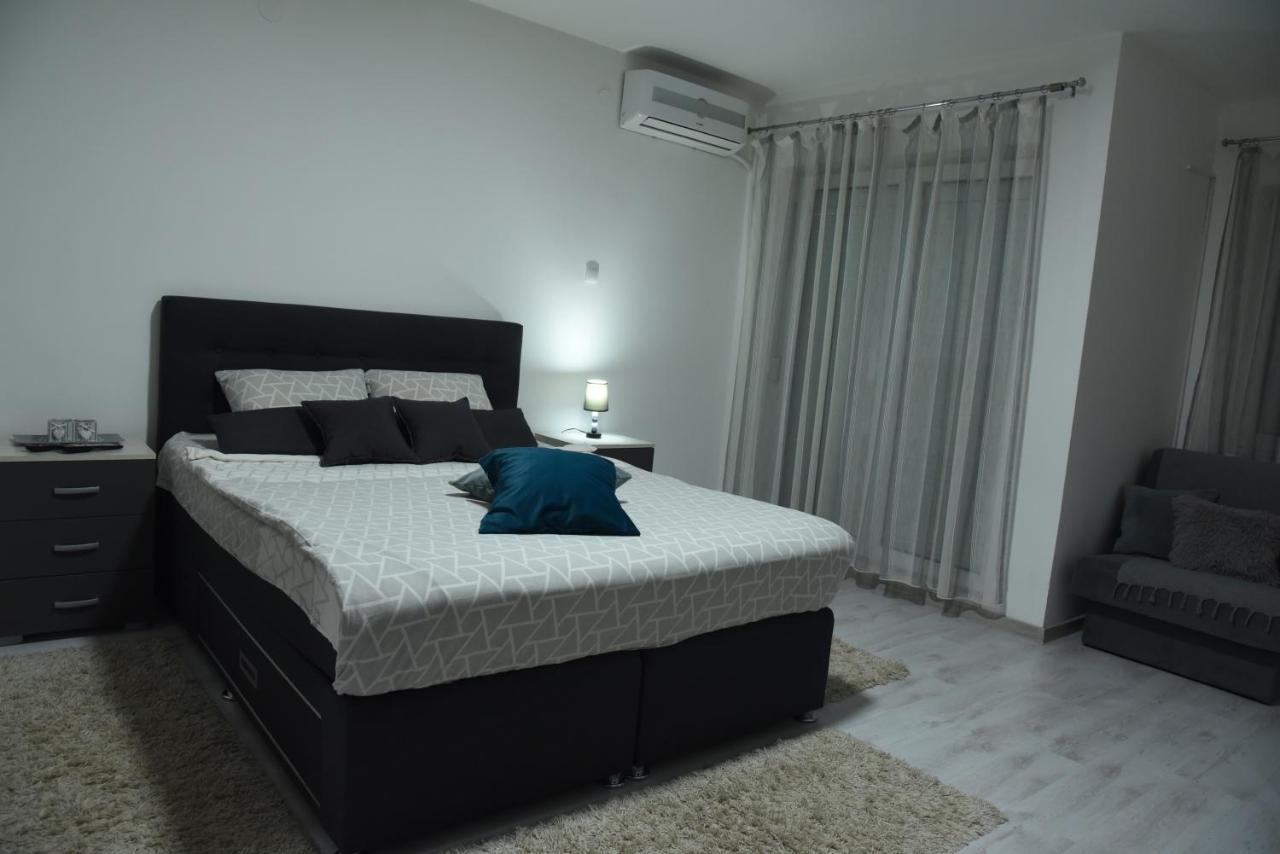 Apartmani Sofronic Loznica 2 Esterno foto
