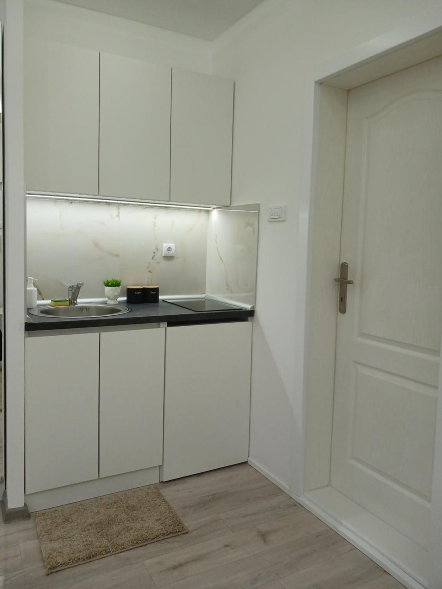 Apartmani Sofronic Loznica 2 Esterno foto